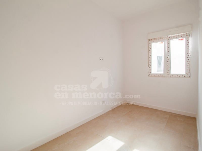 3 slaapkamer Flat te koop in Mahon / Mao - € 320.000 (Ref: 9807877)