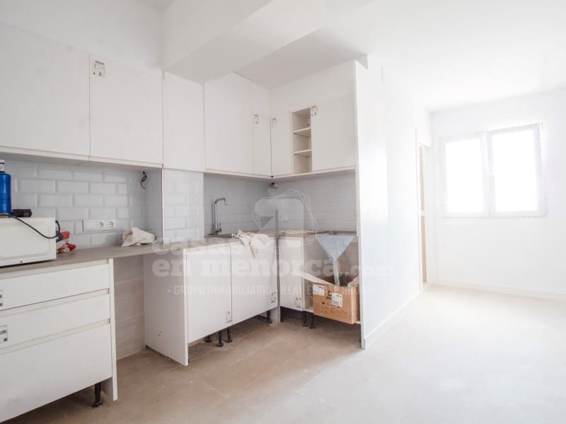 3 slaapkamer Flat te koop in Mahon / Mao - € 320.000 (Ref: 9807877)
