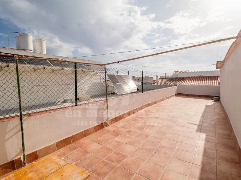 3 slaapkamer Flat te koop in Mahon / Mao - € 320.000 (Ref: 9807877)