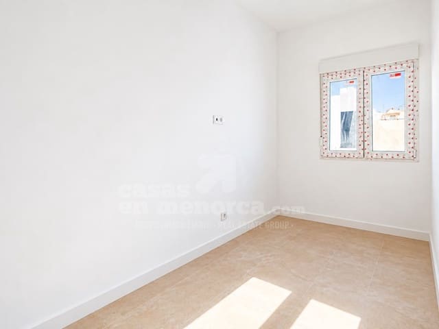 3 Zimmer Wohnung zu verkaufen in Mahón / Maó - 320.000 € (Ref: 9807877)