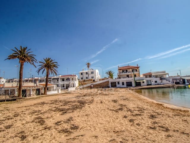 3 slaapkamer Villa te koop in Na Macaret, Es Mercadal - € 1.200.000 (Ref: 9807878)