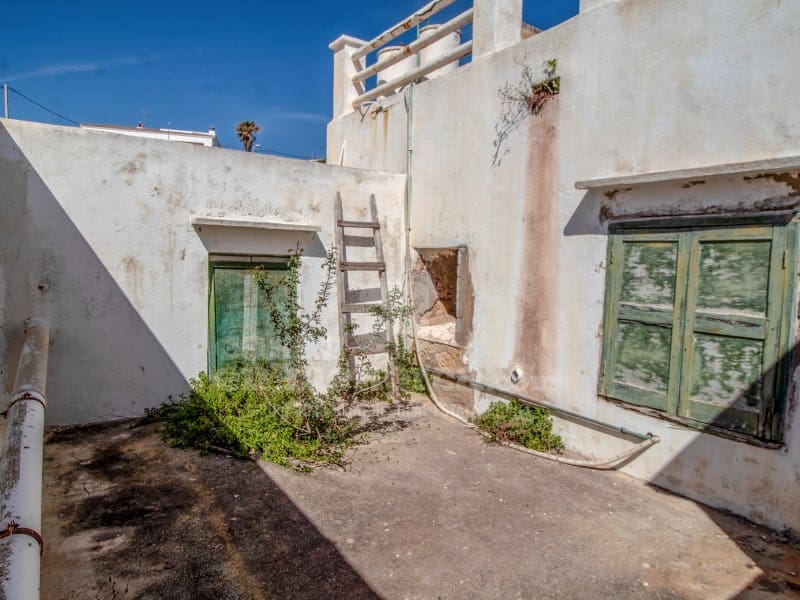 3 slaapkamer Villa te koop in Na Macaret - € 1.200.000 (Ref: 9807878)