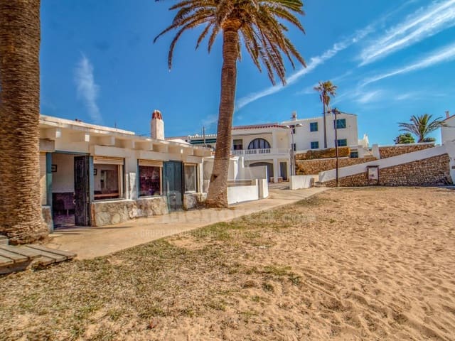 Chalet de 3 habitaciones en Na Macaret, Es Mercadal en venta - 1.200.000 € (Ref: 9807878)