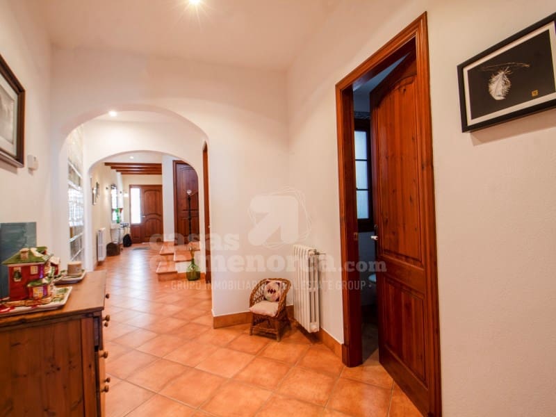 3 makuuhuone Omakotitalo myytävänä paikassa Alayor / Alaior mukana uima-altaan 
autotalli - 1 275 000 € (Ref: 9807879)