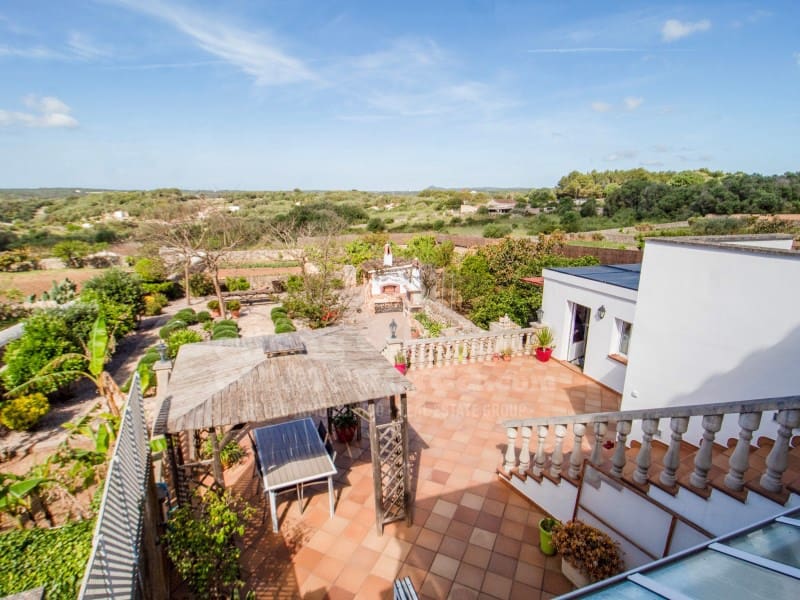 3 makuuhuone Omakotitalo myytävänä paikassa Alayor / Alaior mukana uima-altaan 
autotalli - 1 275 000 € (Ref: 9807879)