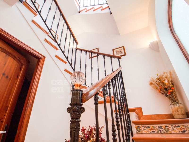 3 makuuhuone Omakotitalo myytävänä paikassa Alayor / Alaior mukana uima-altaan 
autotalli - 1 275 000 € (Ref: 9807879)