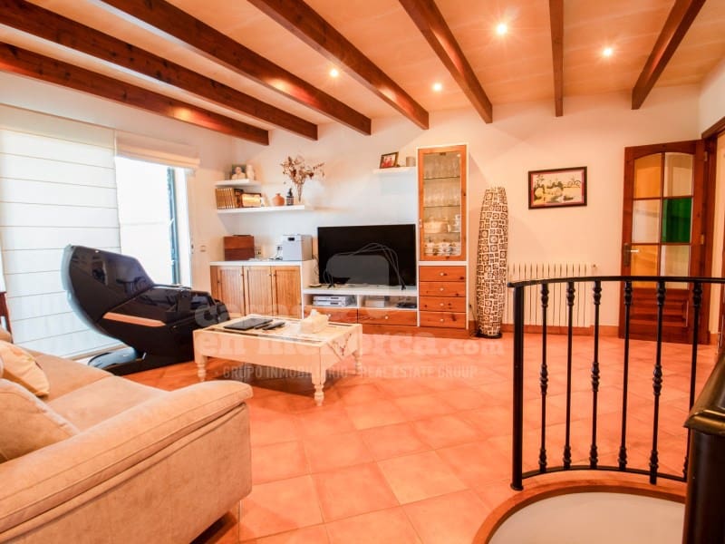 3 makuuhuone Omakotitalo myytävänä paikassa Alayor / Alaior mukana uima-altaan 
autotalli - 1 275 000 € (Ref: 9807879)