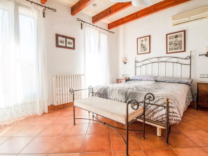 3 makuuhuone Omakotitalo myytävänä paikassa Alayor / Alaior mukana uima-altaan 
autotalli - 1 275 000 € (Ref: 9807879)