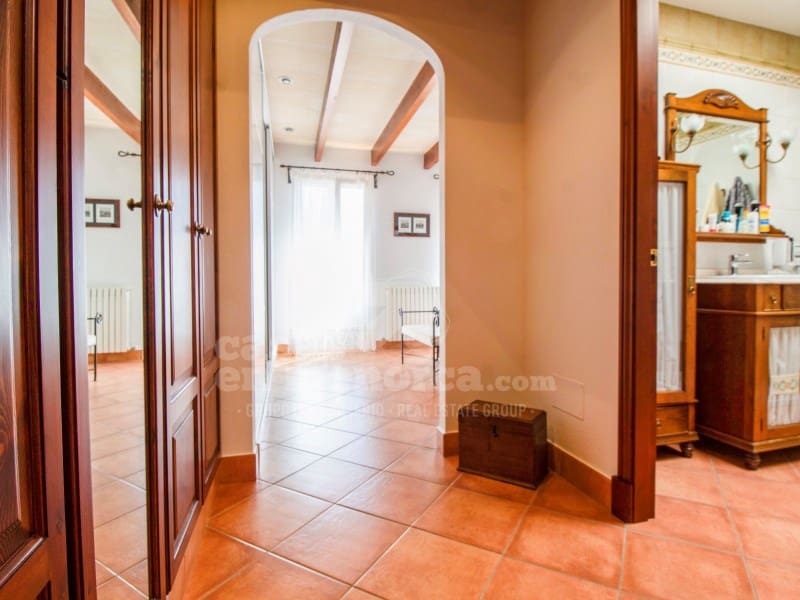 3 makuuhuone Omakotitalo myytävänä paikassa Alayor / Alaior mukana uima-altaan 
autotalli - 1 275 000 € (Ref: 9807879)