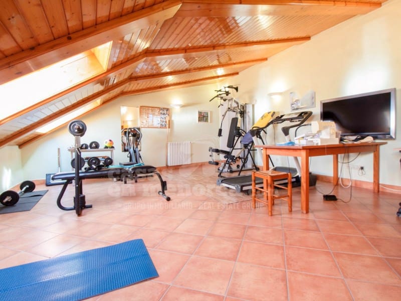 3 makuuhuone Omakotitalo myytävänä paikassa Alayor / Alaior mukana uima-altaan 
autotalli - 1 275 000 € (Ref: 9807879)