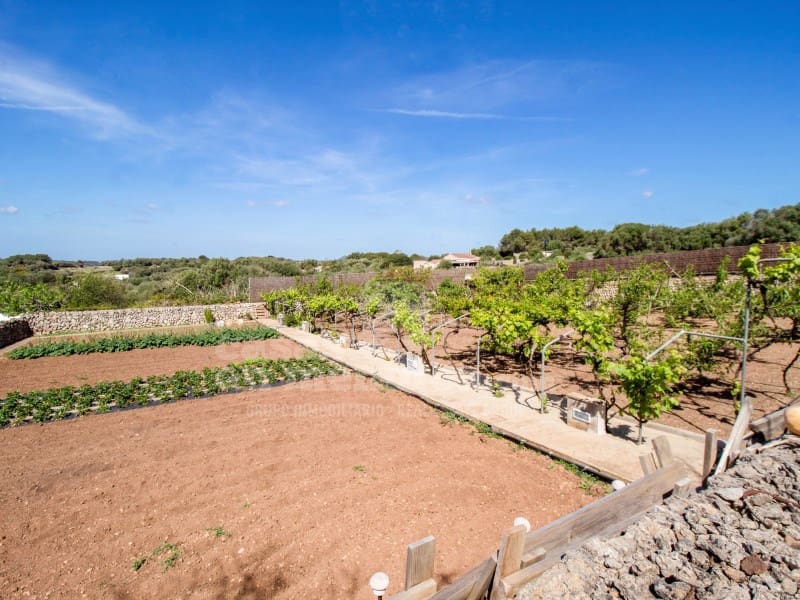 3 makuuhuone Omakotitalo myytävänä paikassa Alayor / Alaior mukana uima-altaan 
autotalli - 1 275 000 € (Ref: 9807879)