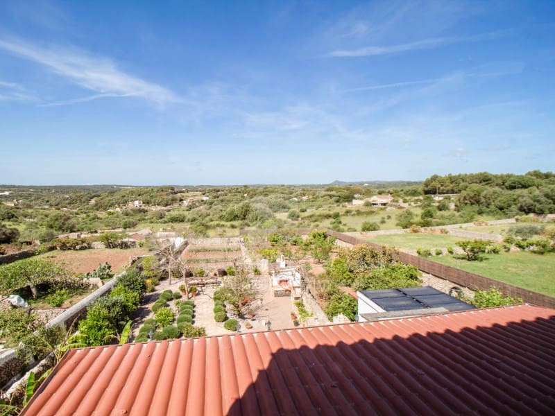 3 makuuhuone Omakotitalo myytävänä paikassa Alayor / Alaior mukana uima-altaan 
autotalli - 1 275 000 € (Ref: 9807879)