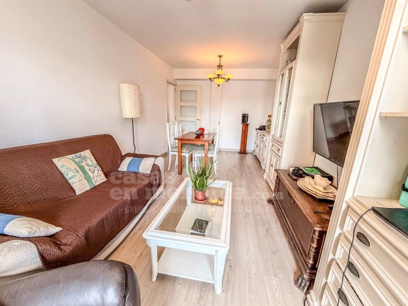 2 bedroom Apartment for sale in Ciutadella de Menorca - € 350,000 (Ref: 9824863)