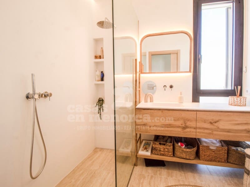 4 bedroom Villa for sale in Cales Piques with pool - € 2,050,000 (Ref: 9836218)