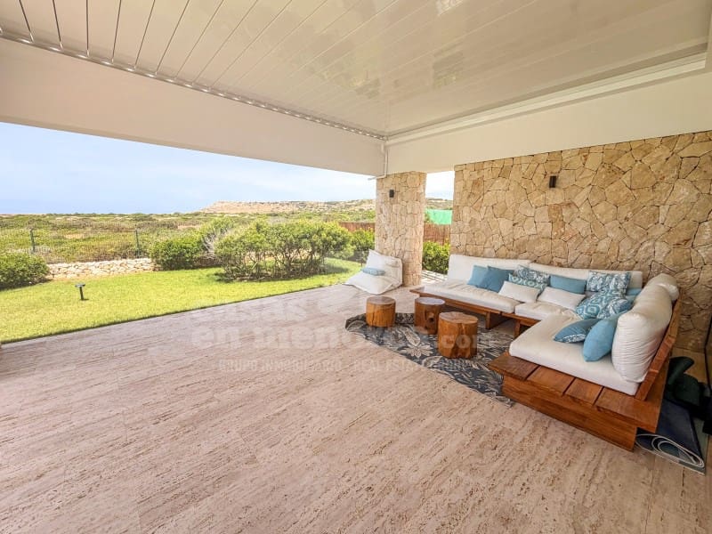 4 bedroom Villa for sale in Cales Piques with pool - € 2,050,000 (Ref: 9836218)