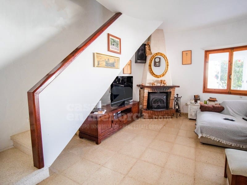 5 soveværelse Villa til salg i Es Castell med swimmingpool garage - € 1.700.000 (Ref: 9851009)