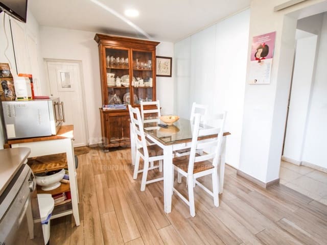 5 soveværelse Villa til salg i Es Castell med swimmingpool garage - € 1.700.000 (Ref: 9851009)