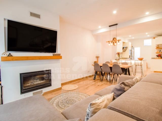 3 sypialnia Dom na sprzedaż w Mahón / Maó - 430 000 € (Ref: 9851010)