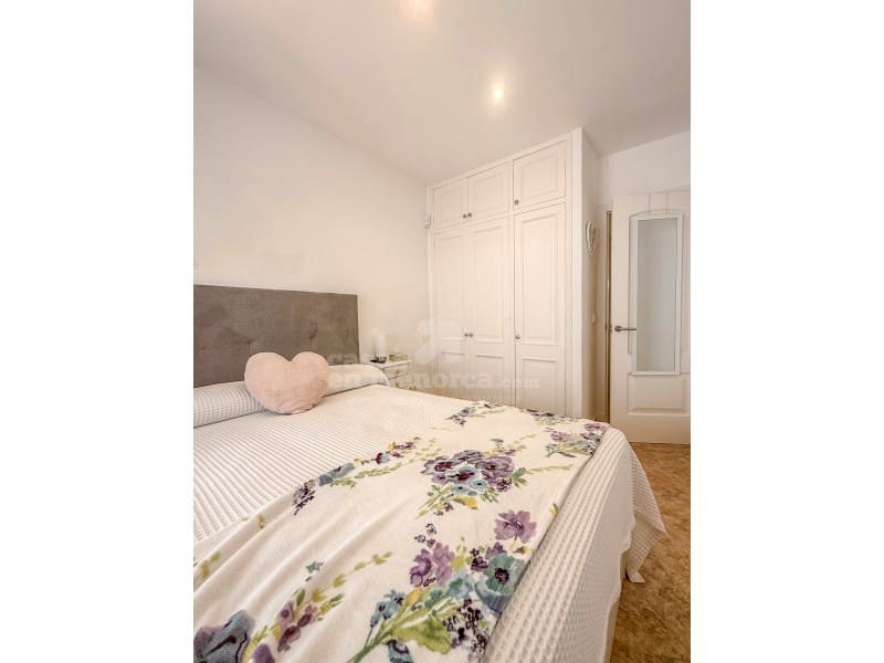 2 Zimmer Apartment zu verkaufen in Es Castell - 299.500 € (Ref: 9855437)