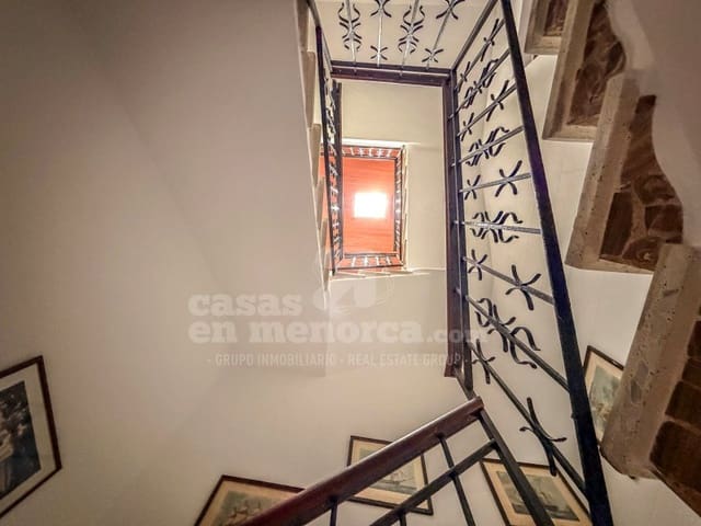 6 soveværelse Byhus til salg i Ciutadella, Ciutadella de Menorca - € 780.000 (Ref: 9855438)