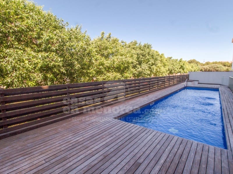 4 chambre Penthouse à vendre à Mahon / Mao avec piscine - 472 900 € (Ref: 9865006)