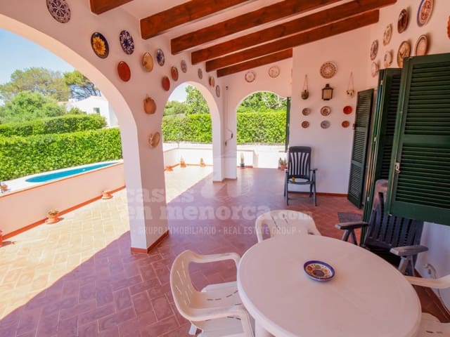 4 soveværelse Villa til salg i Binibeca, San Luis / Sant Lluís med swimmingpool garage - € 745.000 (Ref: 9866806)