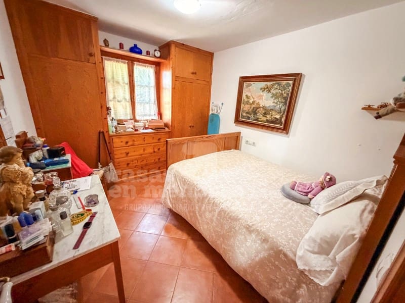 3 sovrum Finca/Hus på landet till salu i Cala Blanca med garage - 835 000 € (Ref: 9868431)