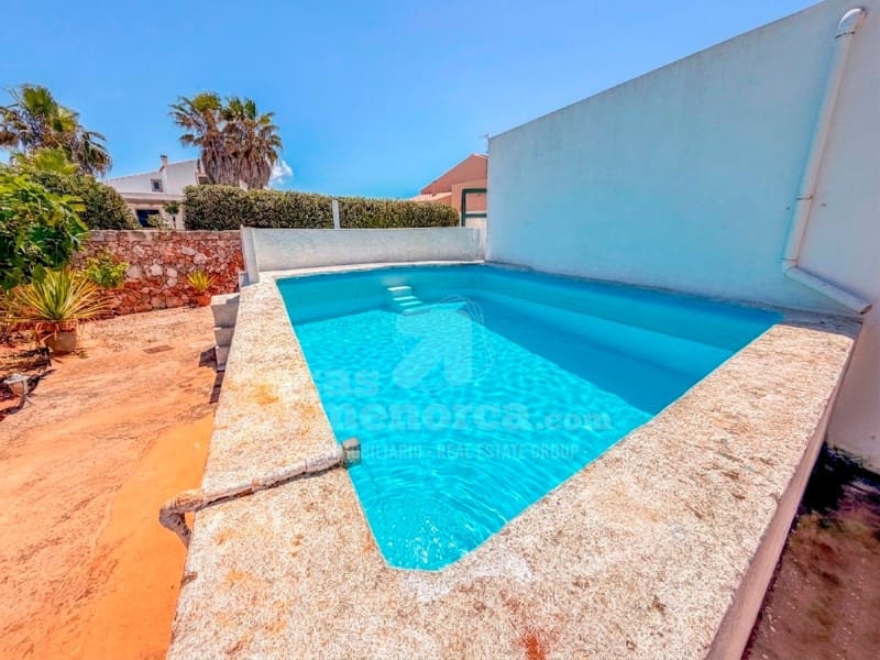 3 sovrum Finca/Hus på landet till salu i Cala Blanca med garage - 835 000 € (Ref: 9868431)