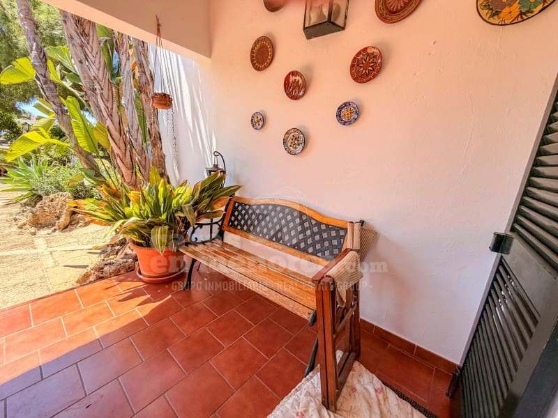 3 sovrum Finca/Hus på landet till salu i Cala Blanca med garage - 835 000 € (Ref: 9868431)