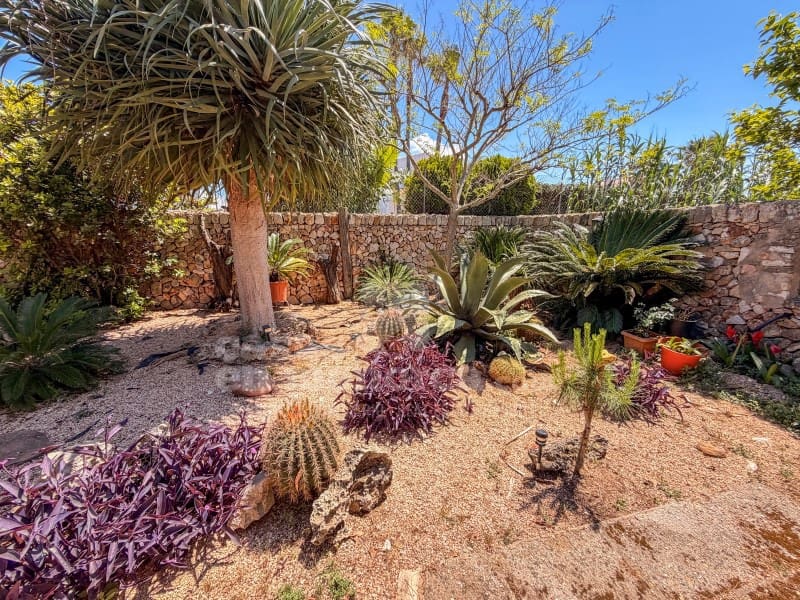 3 sovrum Finca/Hus på landet till salu i Cala Blanca med garage - 835 000 € (Ref: 9868431)