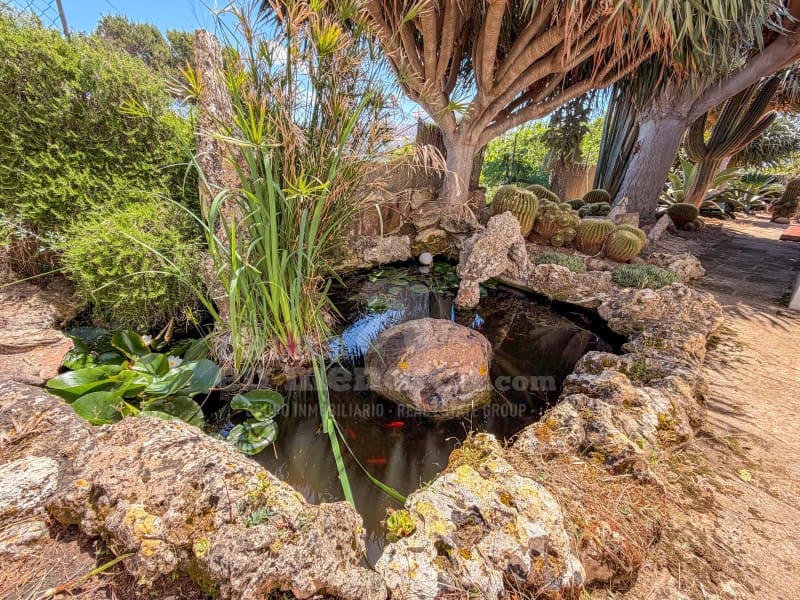 3 sovrum Finca/Hus på landet till salu i Cala Blanca med garage - 835 000 € (Ref: 9868431)