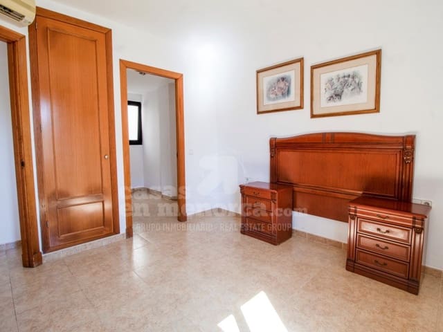3 Zimmer Wohnung zu verkaufen in Es Castell - 370.000 € (Ref: 9868432)