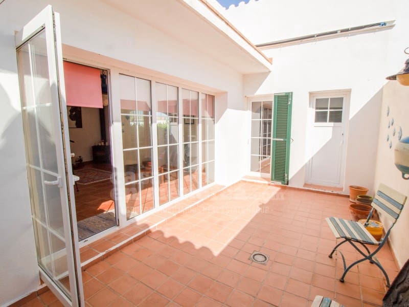 3 slaapkamer Villa te koop in Cala Llonga met zwembad garage - € 650.000 (Ref: 9873131)