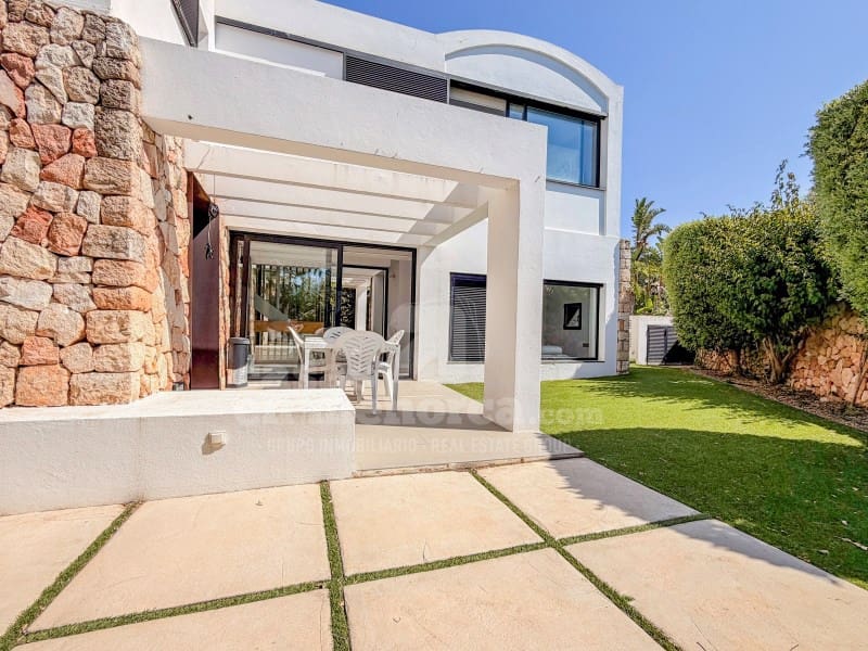 3 slaapkamer Villa te koop in Cala Blanca met zwembad garage - € 890.000 (Ref: 9875914)
