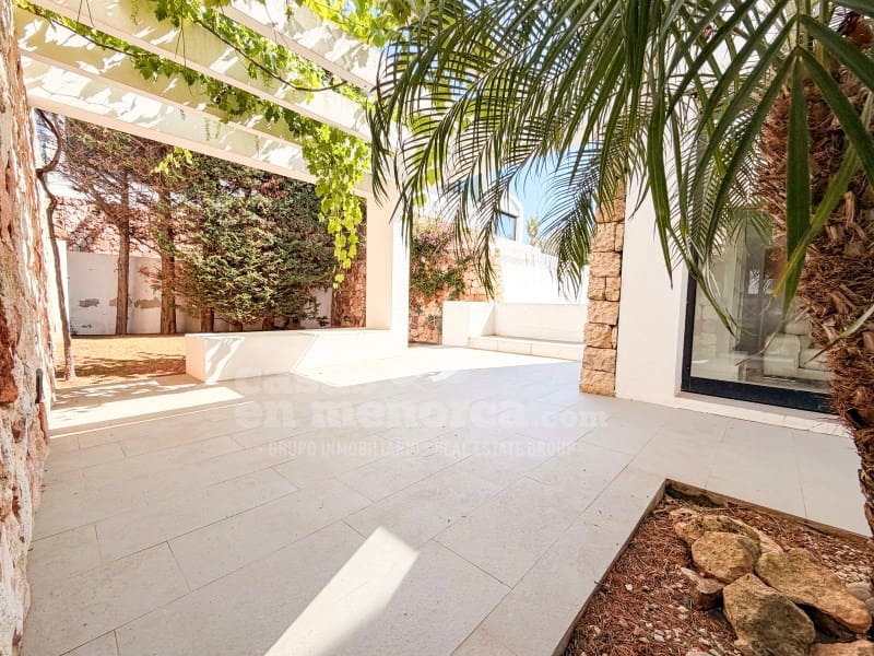 3 slaapkamer Villa te koop in Cala Blanca met zwembad garage - € 890.000 (Ref: 9875914)