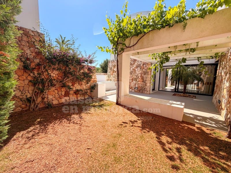 3 slaapkamer Villa te koop in Cala Blanca met zwembad garage - € 890.000 (Ref: 9875914)