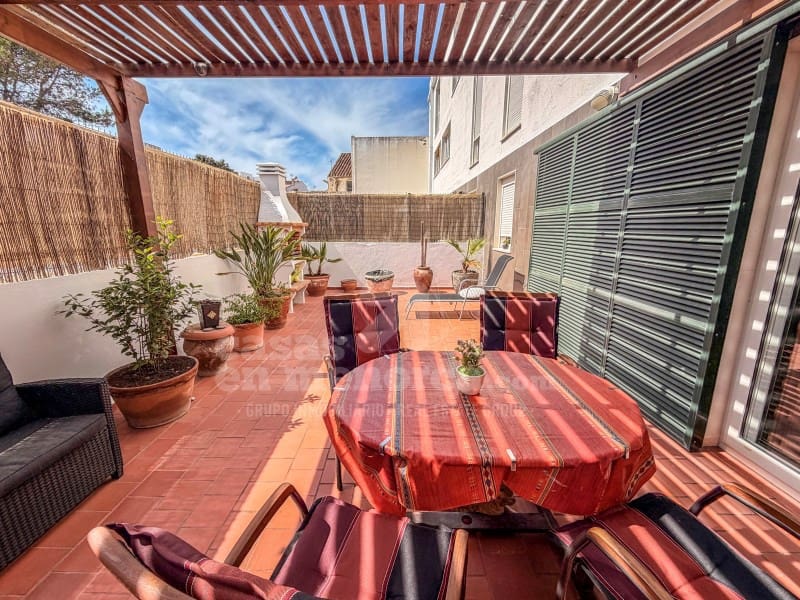 2 chambre Appartement à vendre à Ciutadella de Menorca avec piscine - 490 000 € (Ref: 9878786)