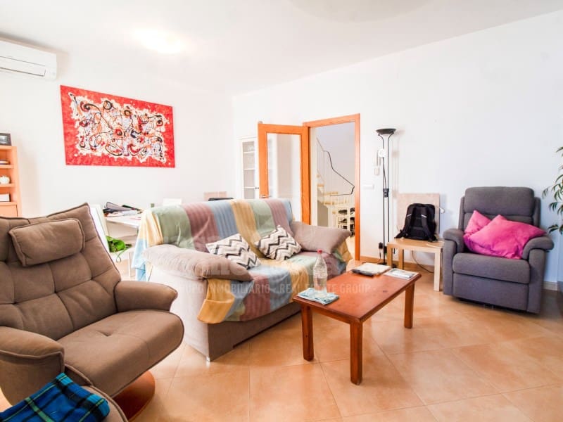 3 soveværelse Byhus til salg i Mahon / Mao - € 450.000 (Ref: 9884773)