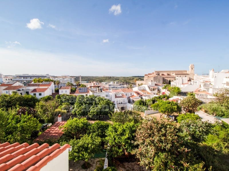 3 soveværelse Byhus til salg i Mahon / Mao - € 450.000 (Ref: 9884773)
