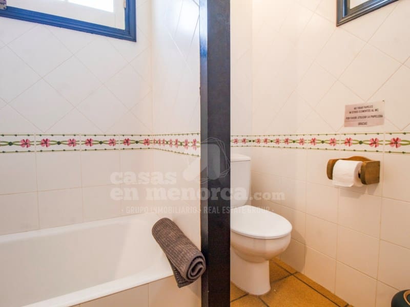 3 sypialnia Finka/Dom wiejski na sprzedaż w Trebaluger z basenem garażem - 690 000 € (Ref: 9884774)