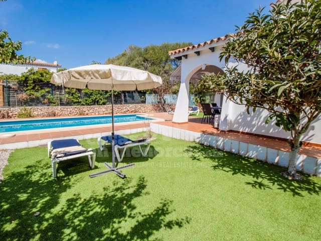3 sovrum Finca/Hus på landet till salu i Trebaluger, Es Castell med pool garage - 690 000 € (Ref: 9884774)