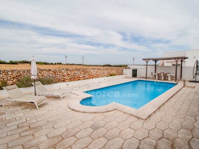 4 bedroom Villa for sale in Cala'n Porter, Alayor / Alaior - € 525,000 (Ref: 9890018)