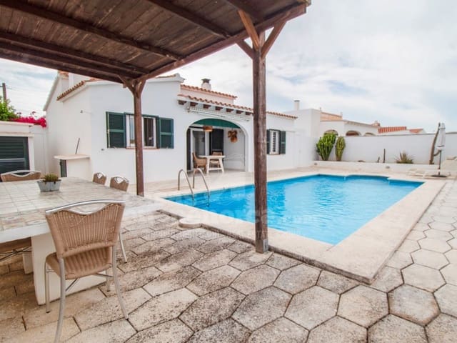 4 bedroom Villa for sale in Cala'n Porter, Alayor / Alaior - € 525,000 (Ref: 9890018)