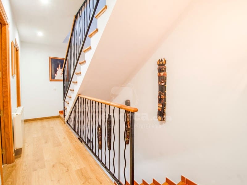 4 quarto Casa em Banda para venda em Mahon / Mao com garagem - 612 000 € (Ref: 9890020)