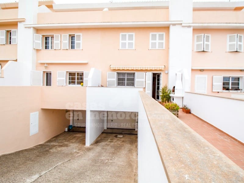4 quarto Casa em Banda para venda em Mahon / Mao com garagem - 612 000 € (Ref: 9890020)