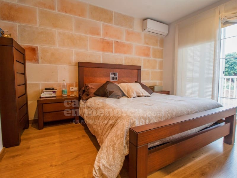 4 quarto Casa em Banda para venda em Mahon / Mao com garagem - 612 000 € (Ref: 9890020)