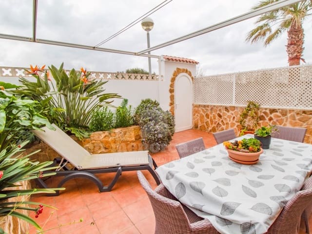 4 quarto Casa em Banda para venda em Mahón / Maó com garagem - 612 000 € (Ref: 9890020)