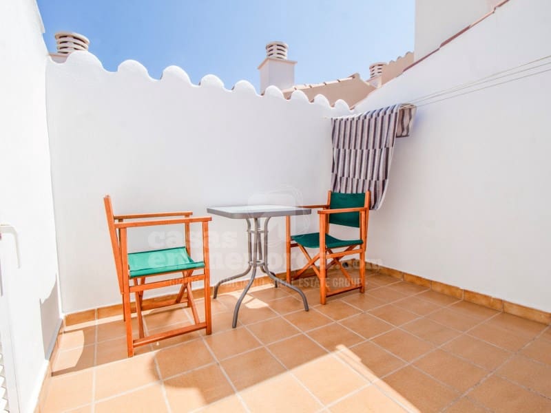 Apartamento de 2 habitaciones en Es Castell en venta con piscina - 295.000 € (Ref: 9892349)
