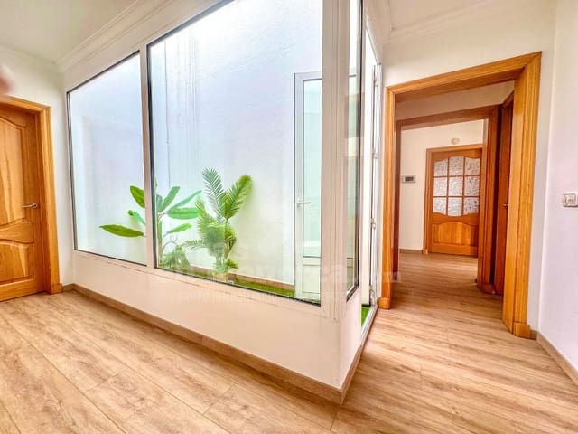 Chalet de 4 habitaciones en Cales Piques, Ciutadella de Menorca en venta - 1.200.000 € (Ref: 9894445)