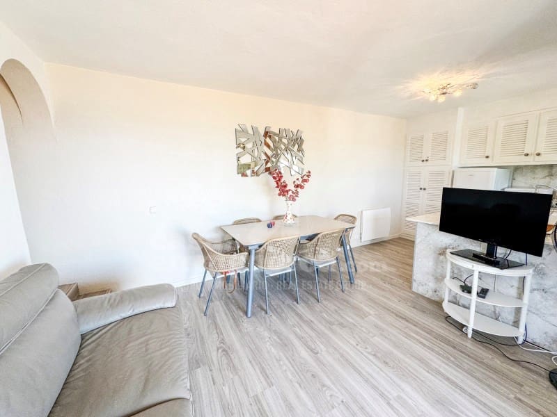 2 bedroom Apartment for sale in Alayor / Alaior with pool - € 375,000 (Ref: 9899278)